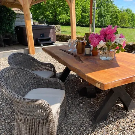 Orchard House 펜션 *